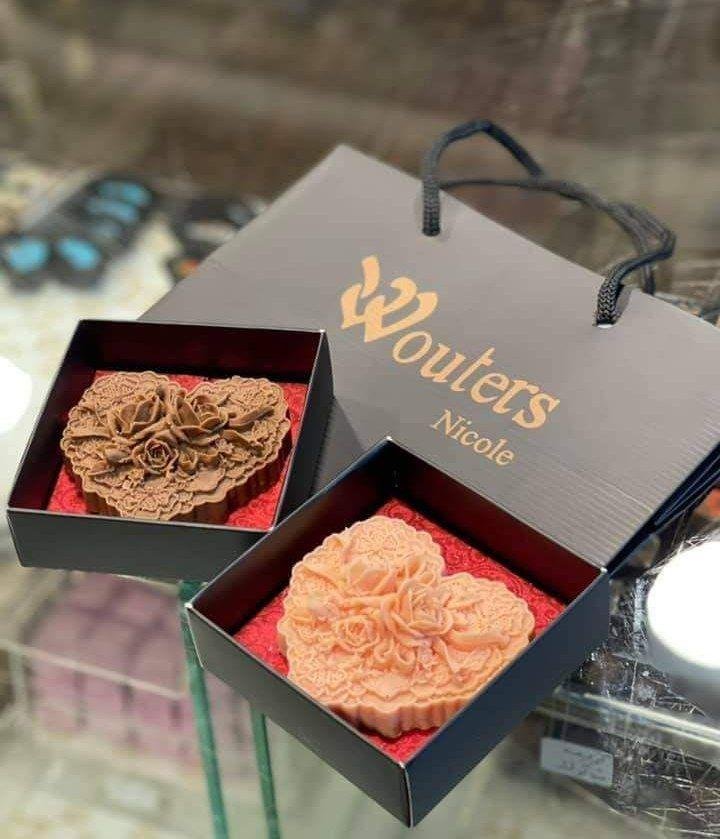 بوكس شوكولا قلب