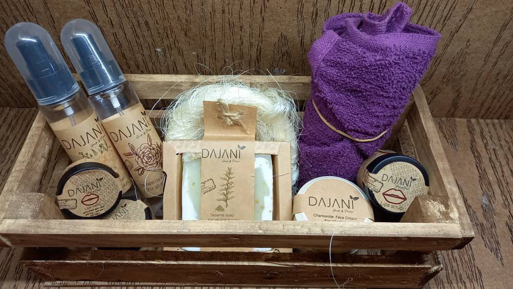 بوكس عناية خشب صغير 7