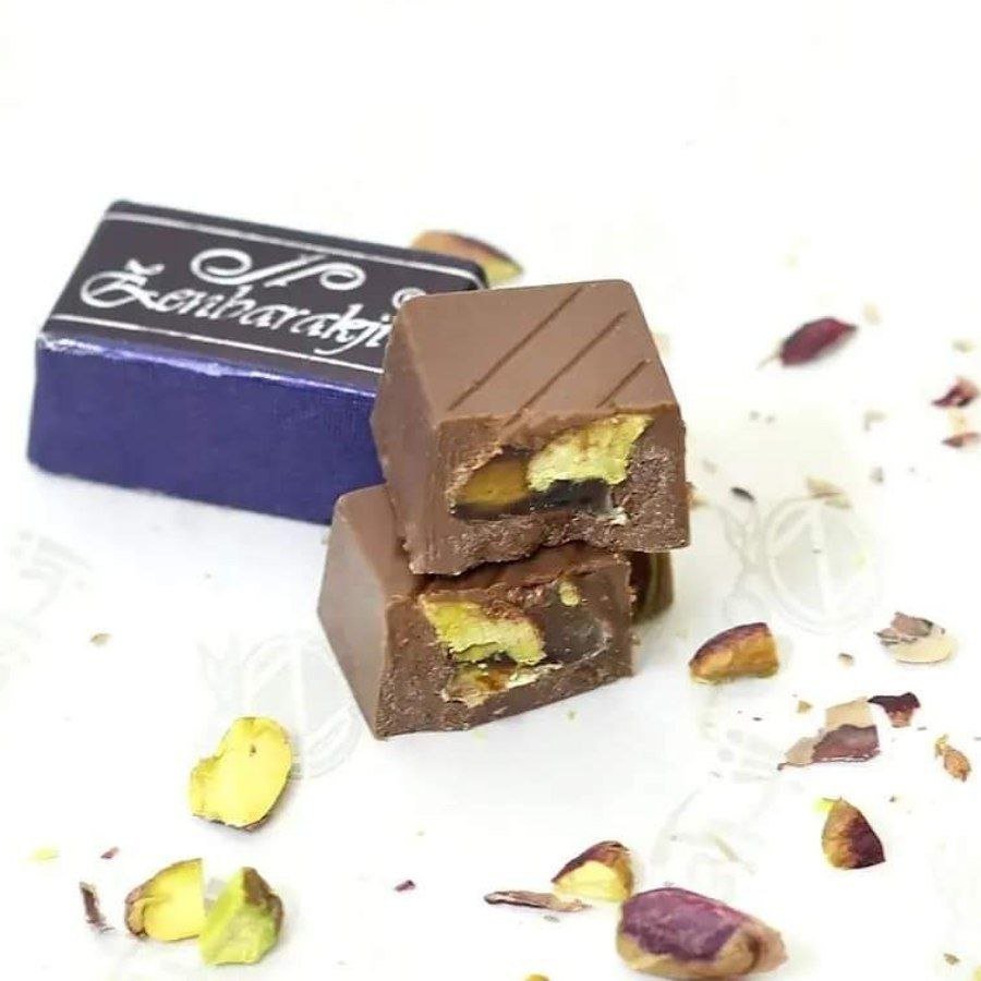 شوكولا بالراحة والفستق كيلو