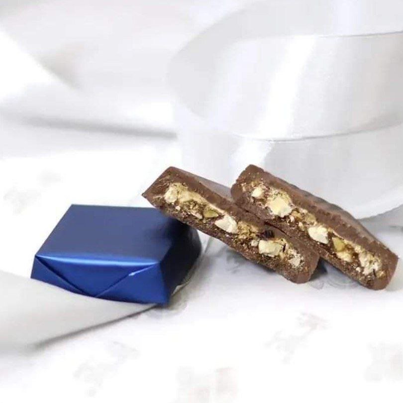 شوكولا الحليب بالكروكان كيلو