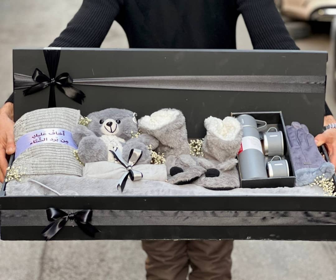 بوكس اخاف عليك من شتاء يخلو من ابتسامتك 1