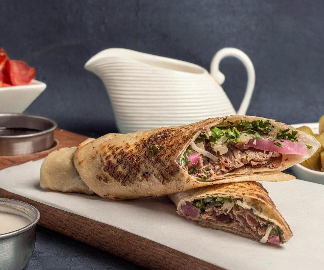 شاورما خرطوشة لحم غنم