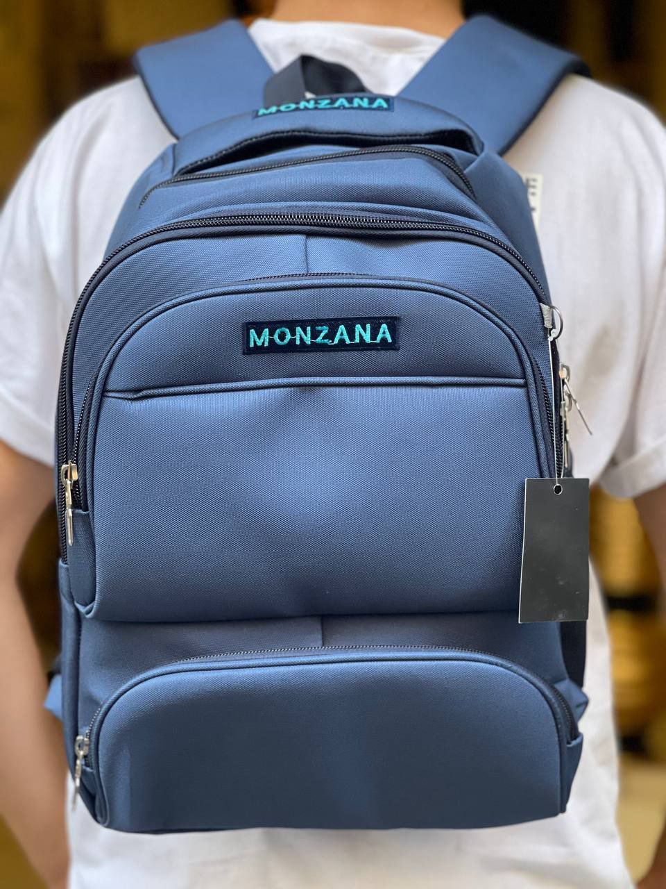 حقيبة مدرسية تقيلة مونزانا سادة حجم صغير