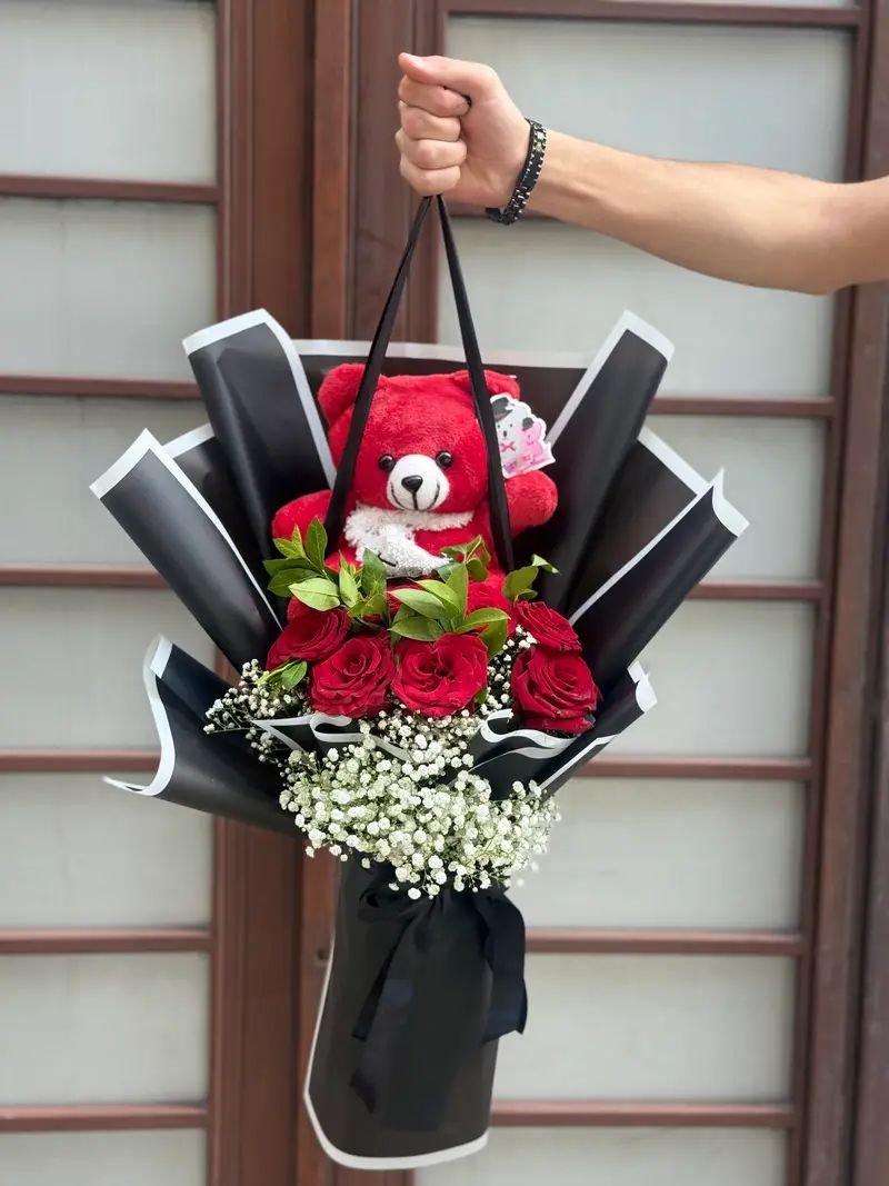 باقة جوري و دبدوب