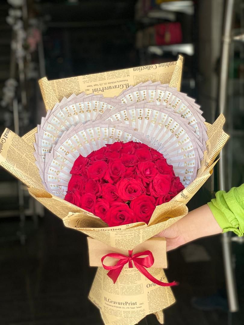 باقة ورد مع مليونين